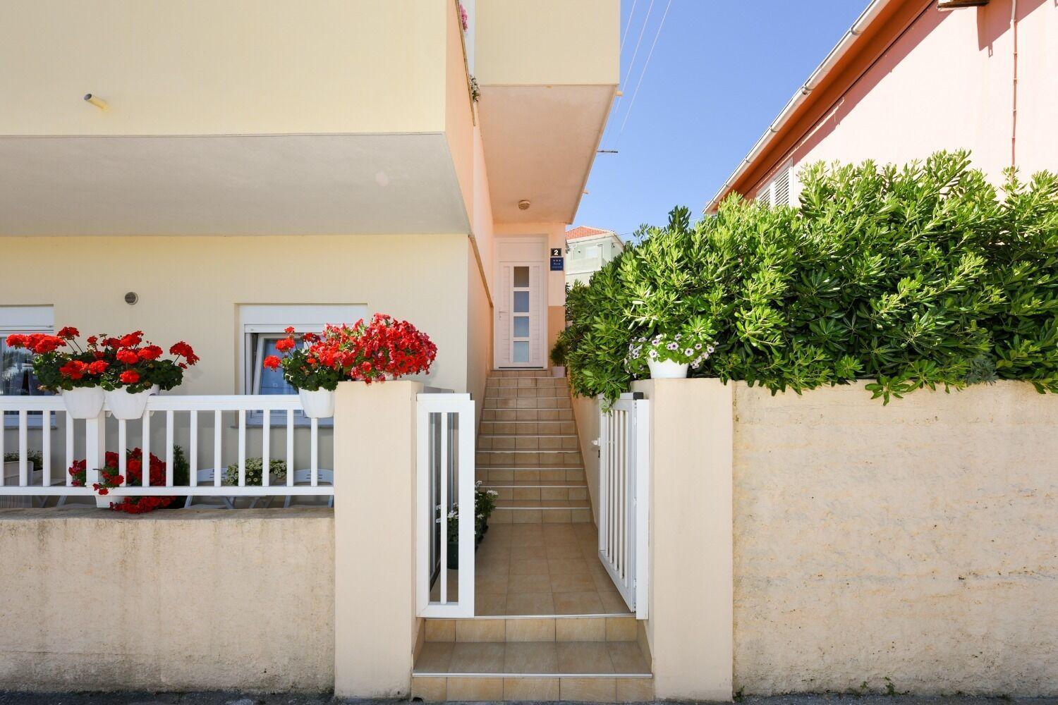 Apartments Kolt - 15M From Sea Kali Esterno foto