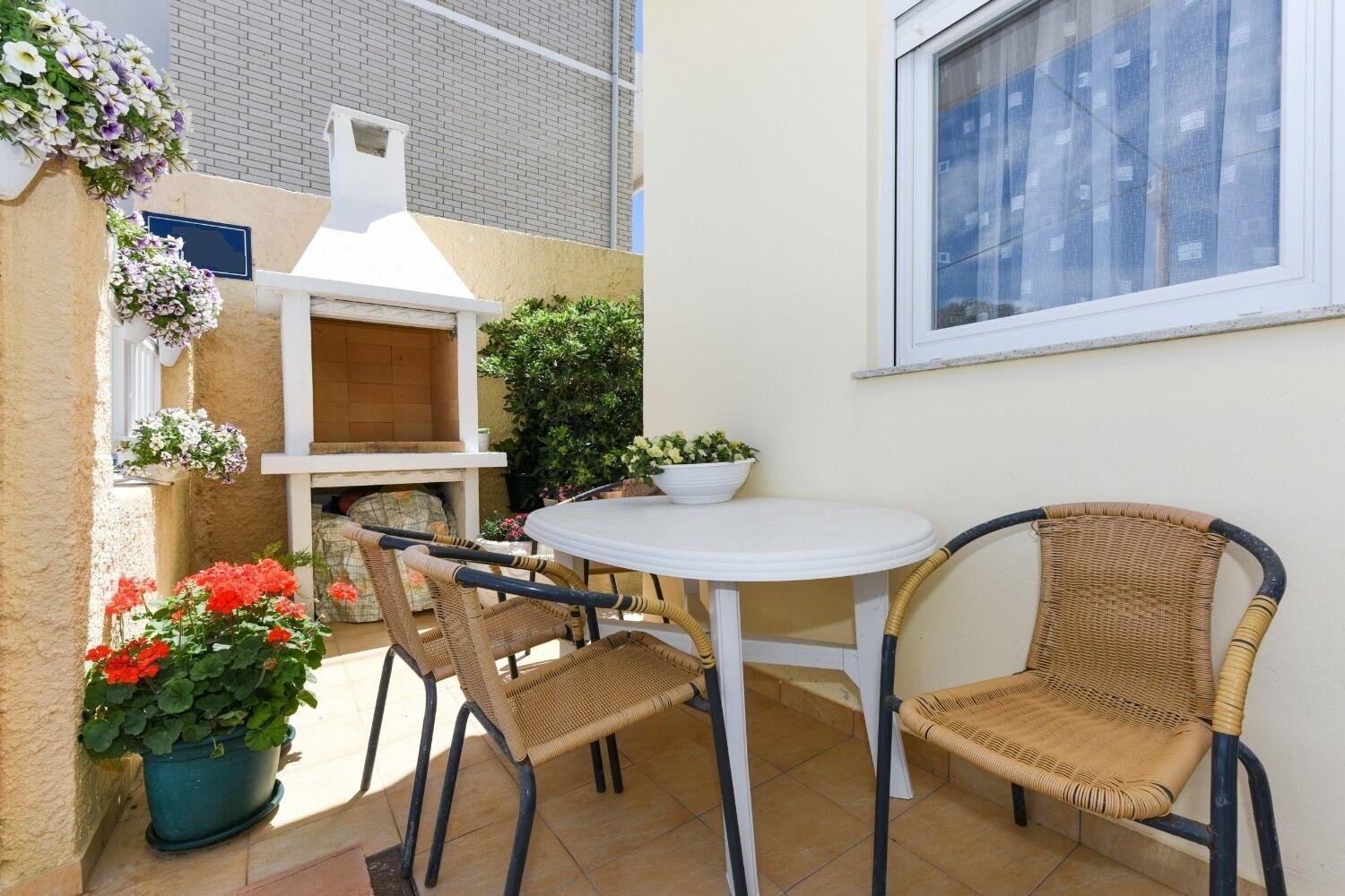 Apartments Kolt - 15M From Sea Kali Esterno foto