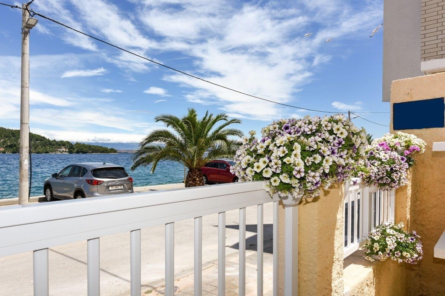 Apartments Kolt - 15M From Sea Kali Esterno foto